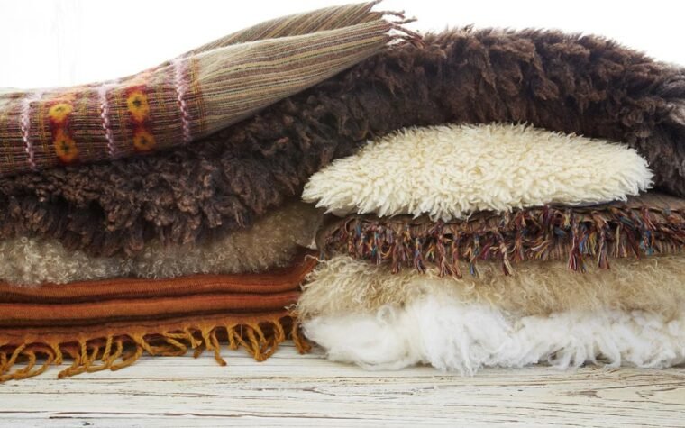 Confused between Wool or Synthetic Rug: Which one to Buy